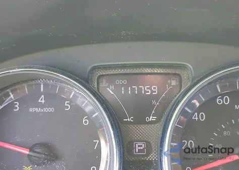 2015 Nissan Versa 1.6 S/1.6 S+/1.6 Sl/1.6 Sv z USA, uszkodzony, nr VIN 3N1CN7APXFL812827